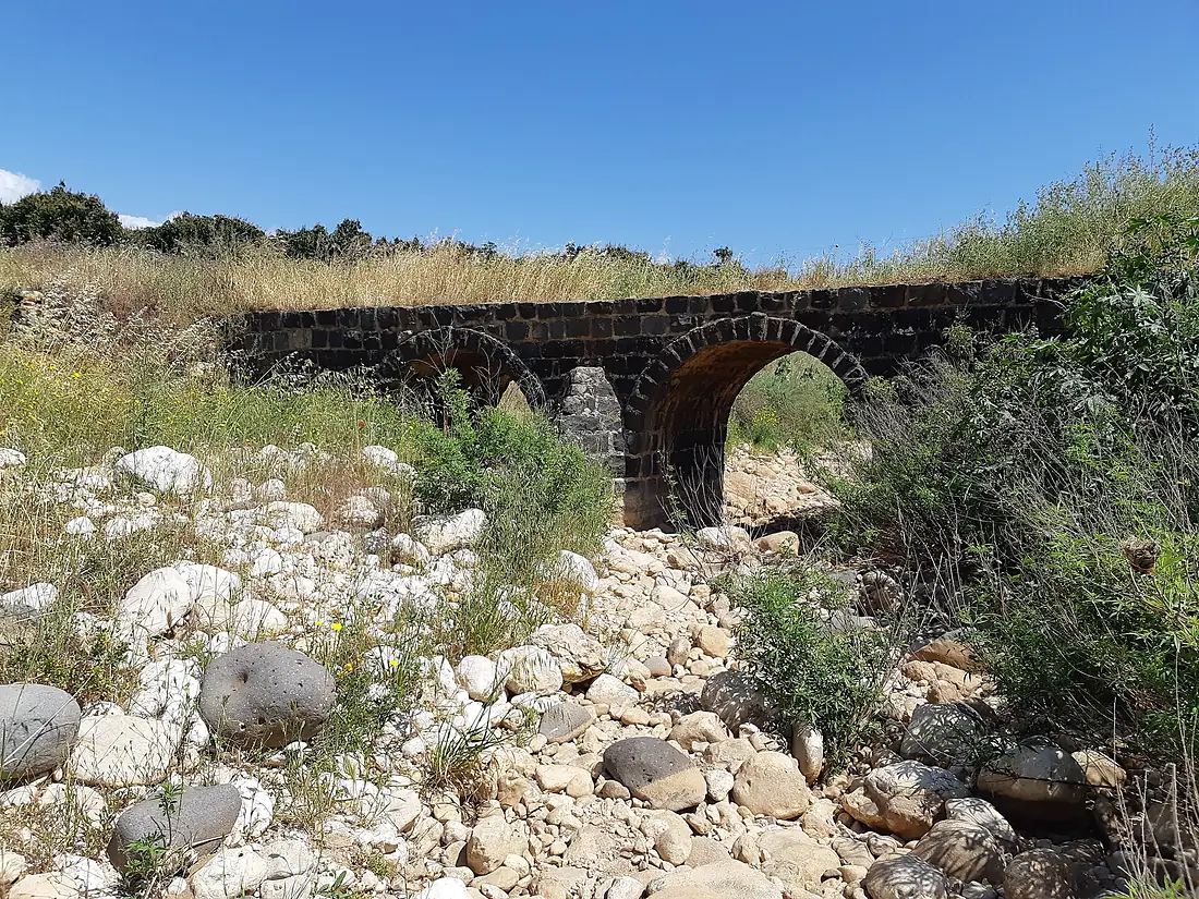 Lower Amud Stream bridge