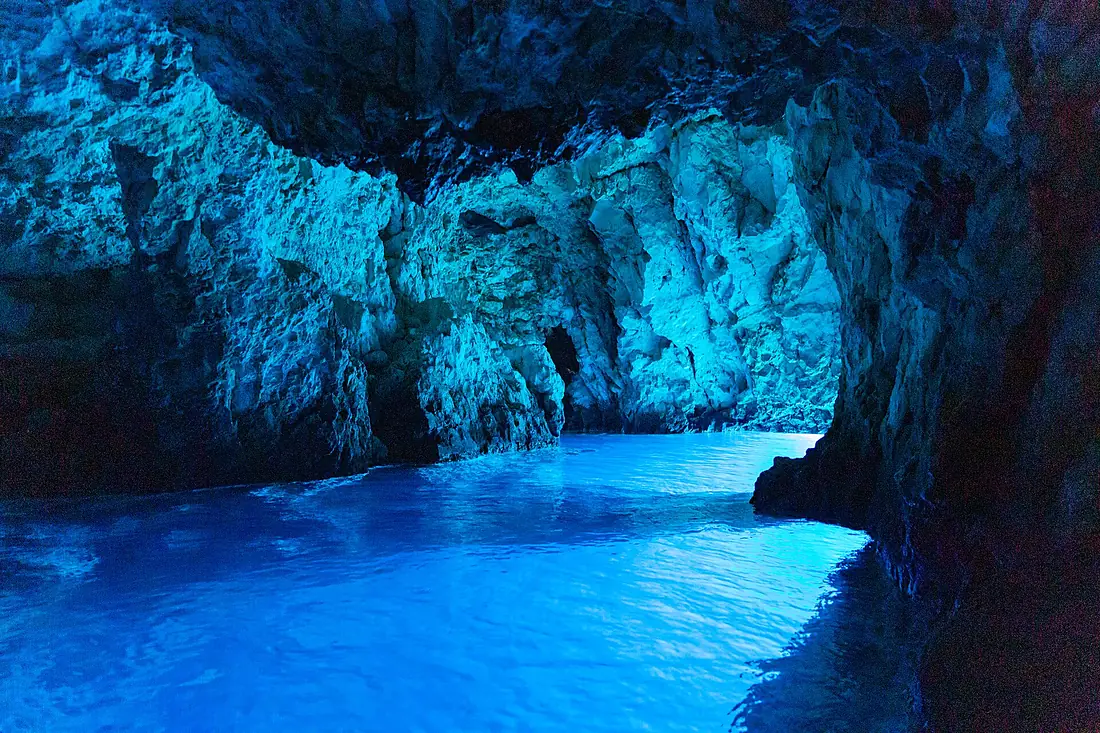 Inside the Blue Cave on Bisevo island, Croatia (48693429148)
