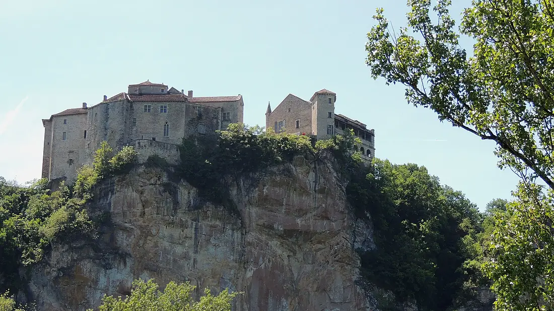 2013-06-06 145207 Châteaux de Bruniquel
