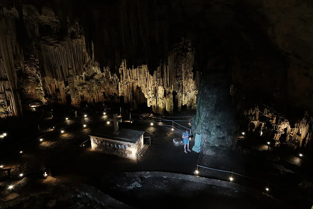 Melidoni Cave (Gerontospilios)