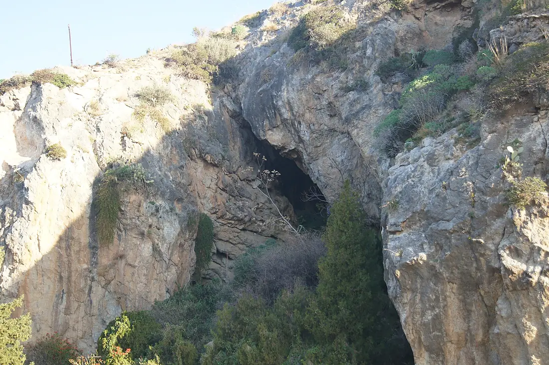 Coreca - Grotta du Pecuraru