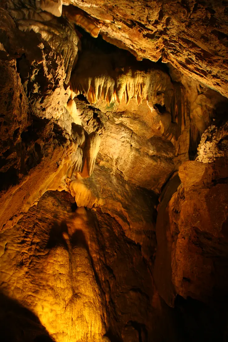 Crystalcaveformations01