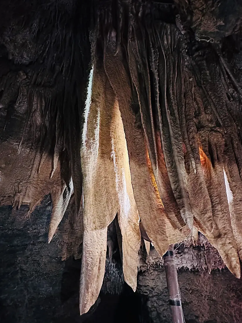 Cave Bacon formation in Crystal Grottoes Caverns in 2026