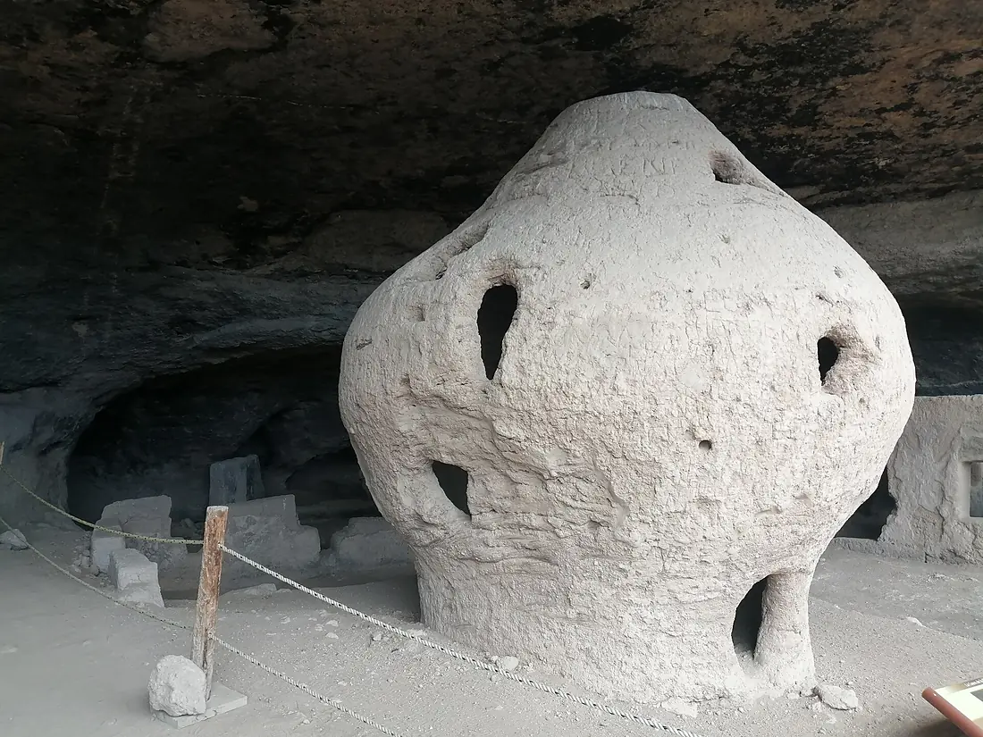 Granero de Cueva de la Olla