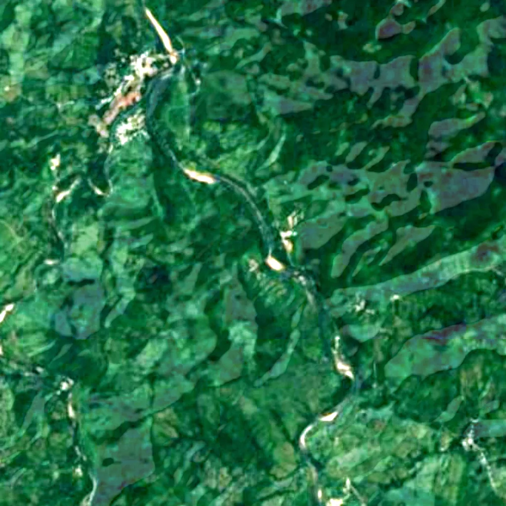 The ground above Cueva de Villa Luz (Sentinel-2)
