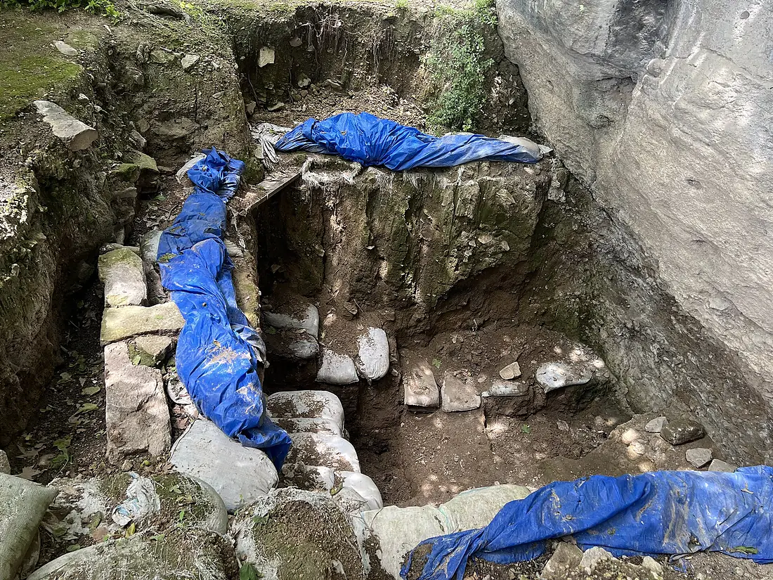 Qazax cave