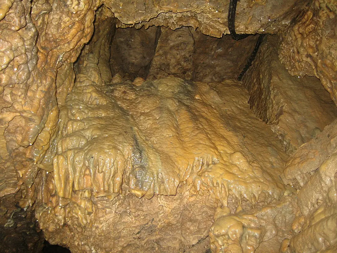 Erdmannshöhle Tropfsteine 8