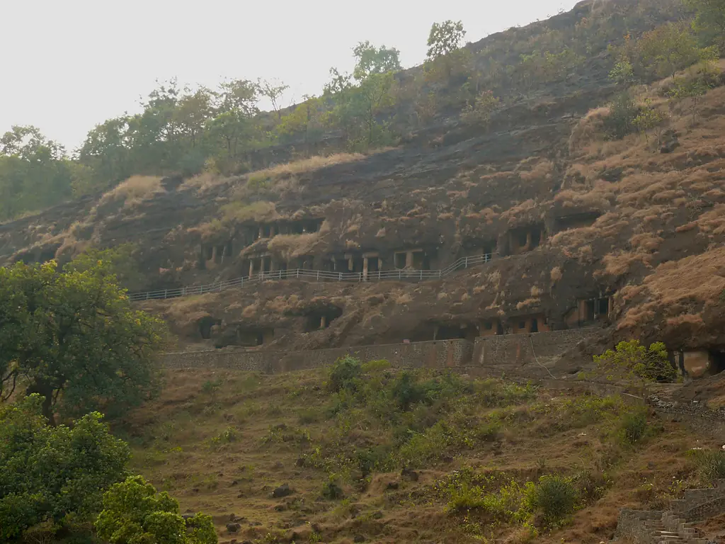 Pandav Leni