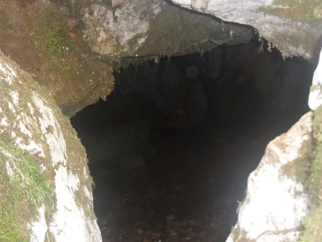 Amidžina spilja - panoramio (2)
