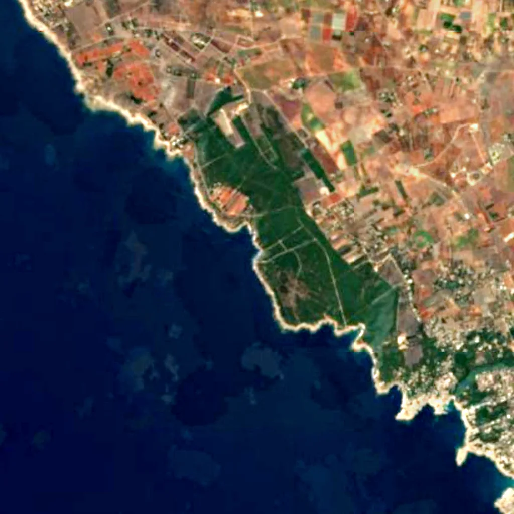 The ground above Grotta del Cavallo (Sentinel-2)