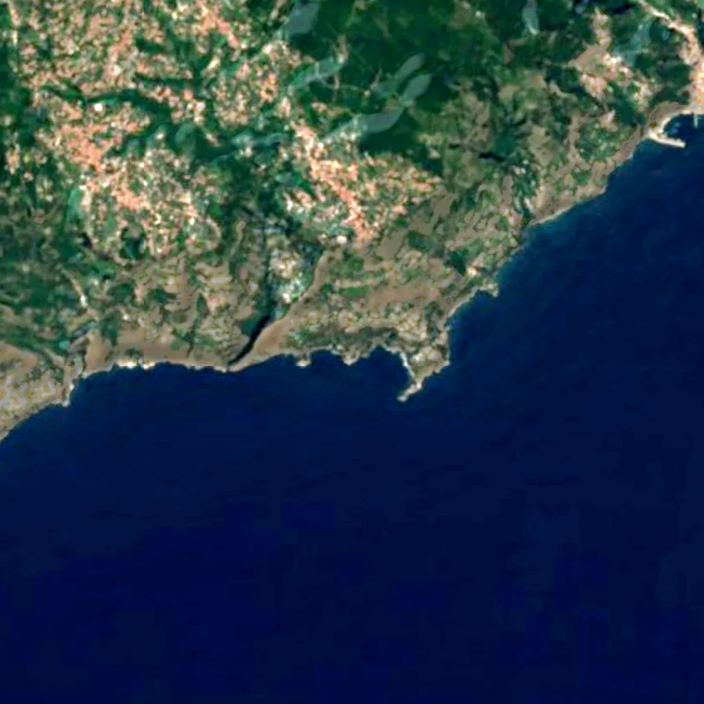 The ground above Grotta dello Smeraldo (Sentinel-2)