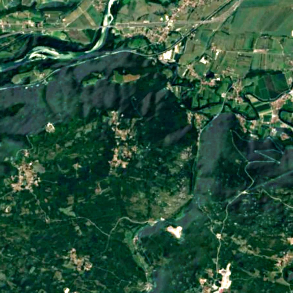The ground above Grotta Regina del Carso (Sentinel-2)