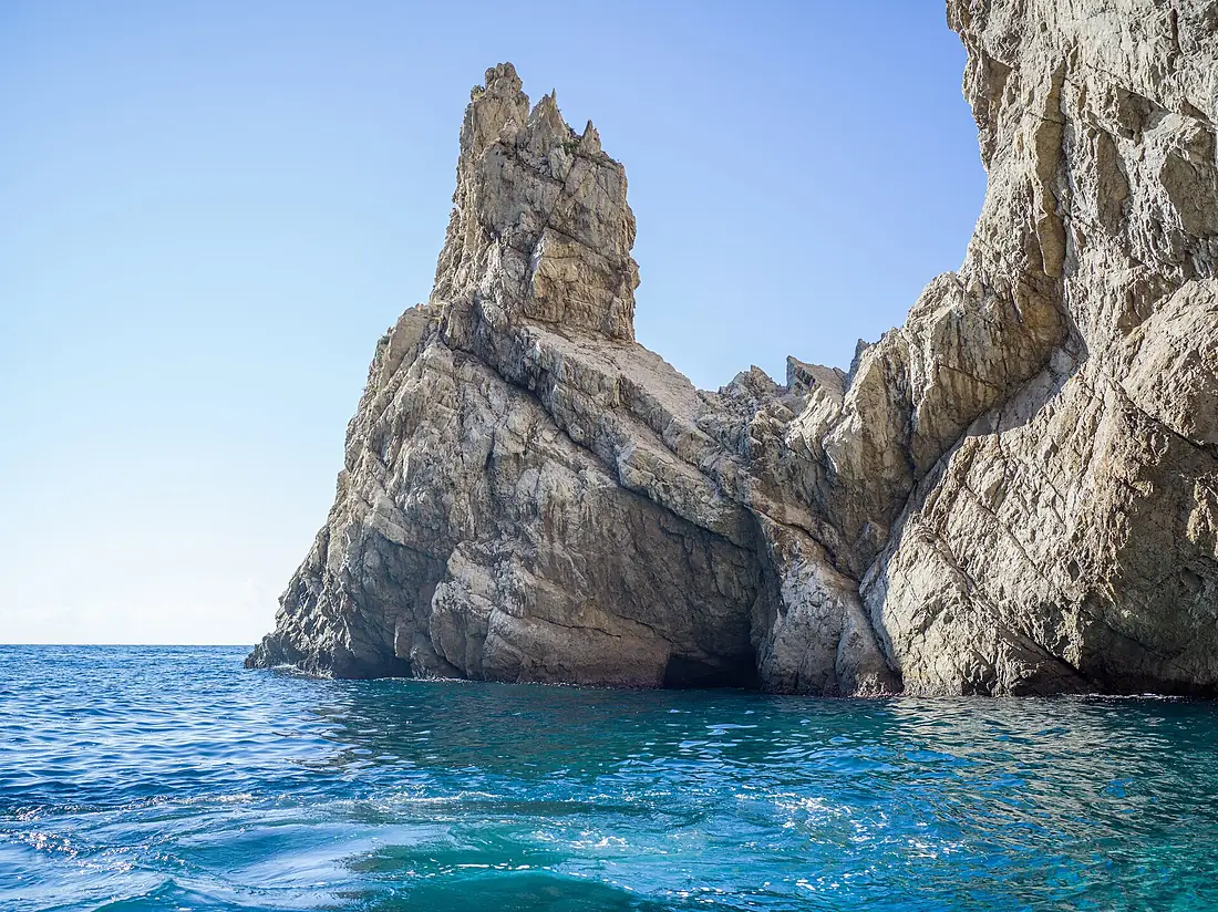 Presso la Grotta Verde Capri