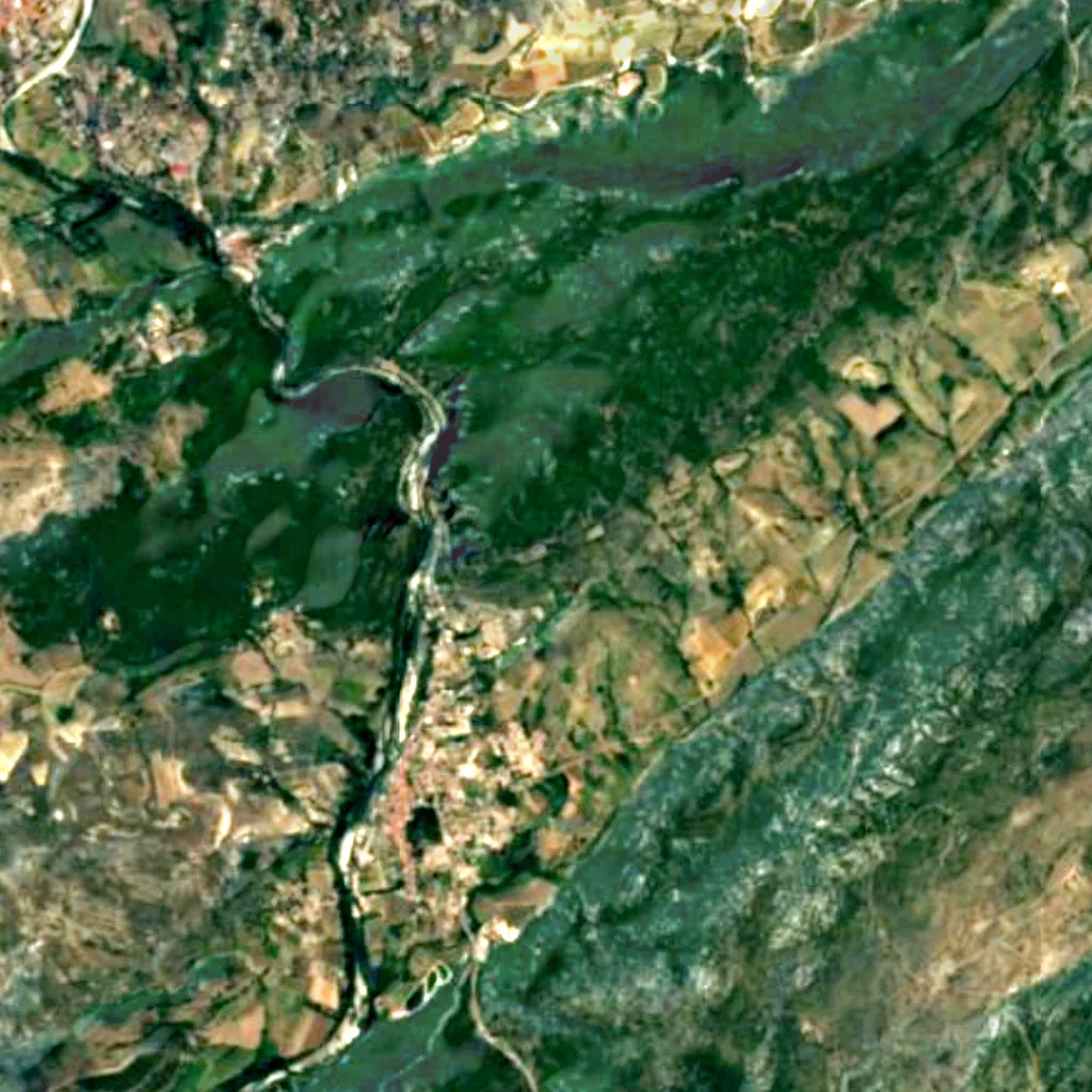 The ground above Grotte des Demoiselles (Sentinel-2)