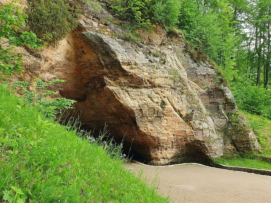 2023 Gutmanala cave