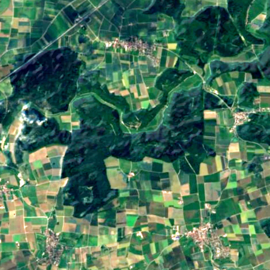 The ground above Hohlenstein-Stadel (Sentinel-2)