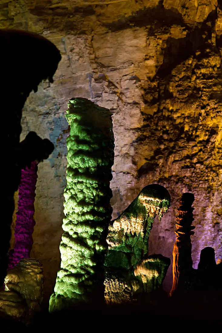20120410 YD cave 0001 03