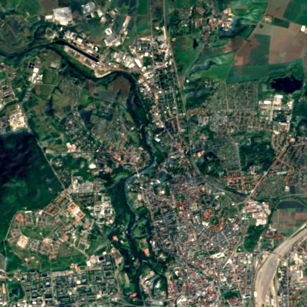 The ground above Jahnhöhle (Sentinel-2)