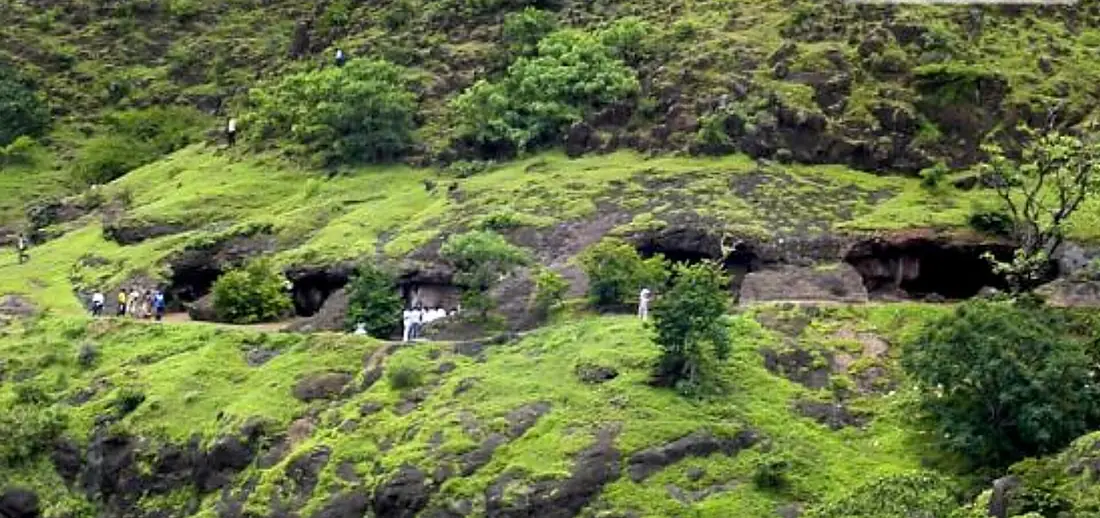 Karad caves Agashiv Leni