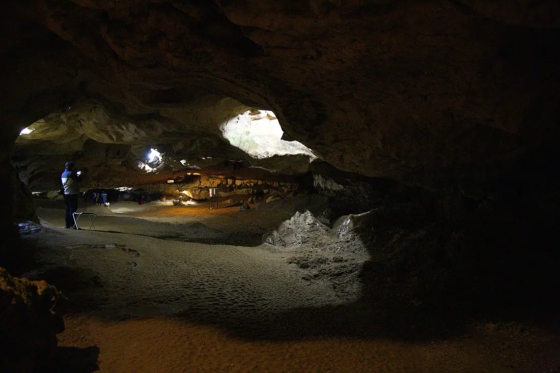 Kataleh khor cave 2018 by Mardetanha (10)