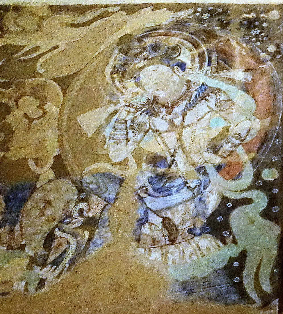 Cave 123, Bodhisattava over the niche