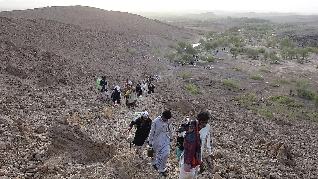 Climbing jabal mountain to Lahoot La Makan
