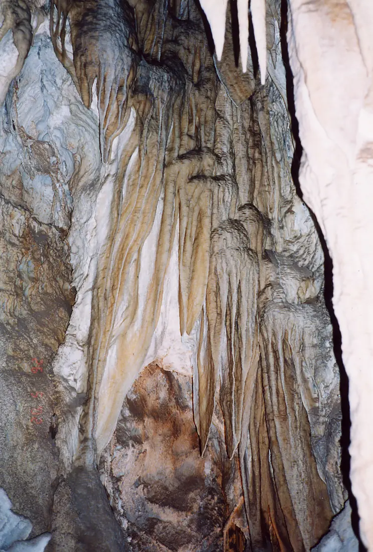 California-Murphys-Mercer cave2