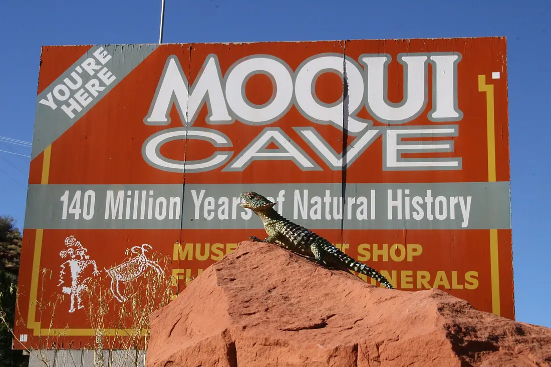 Moqui Cave1