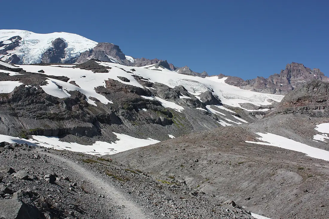 Paradise Glacier 8348