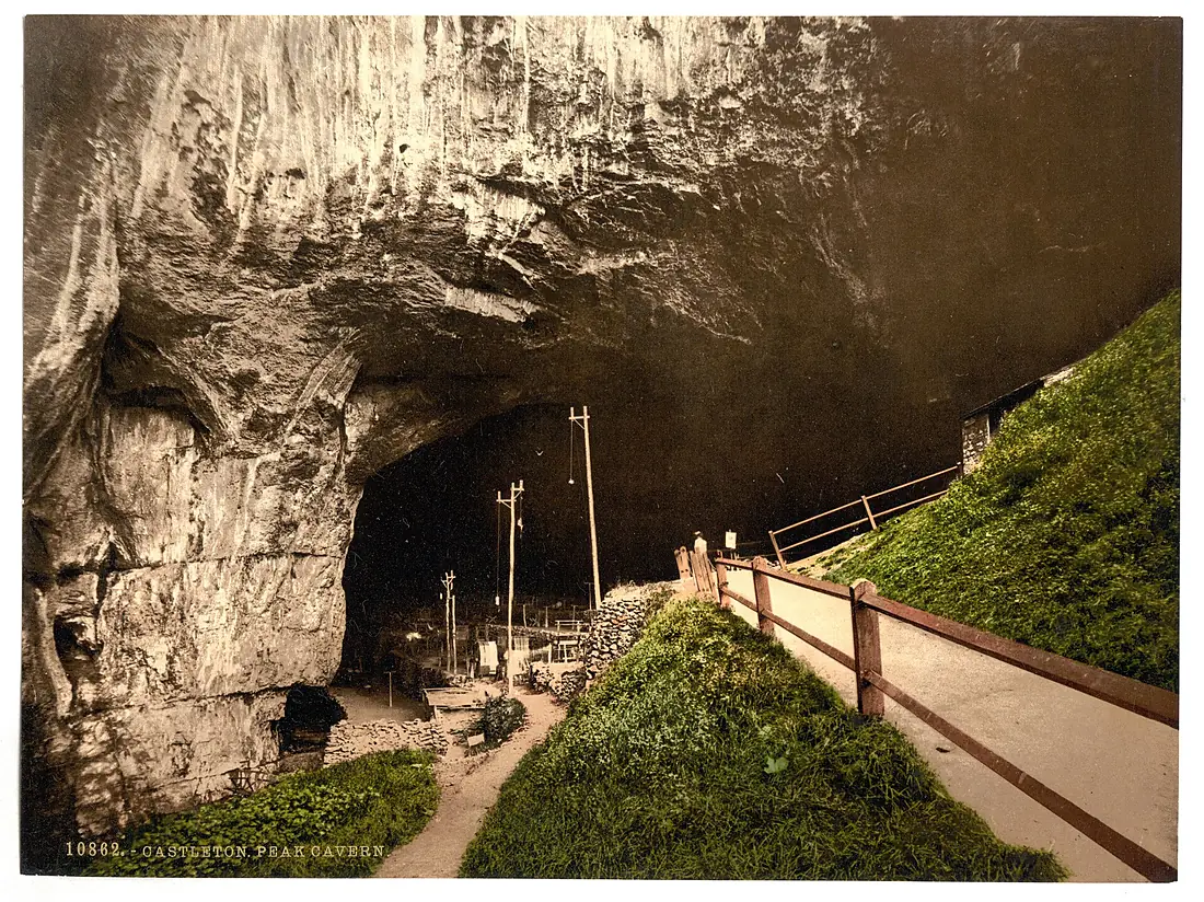 Peak Cavern, Castleton, Derbyshire, England-LCCN2002696668