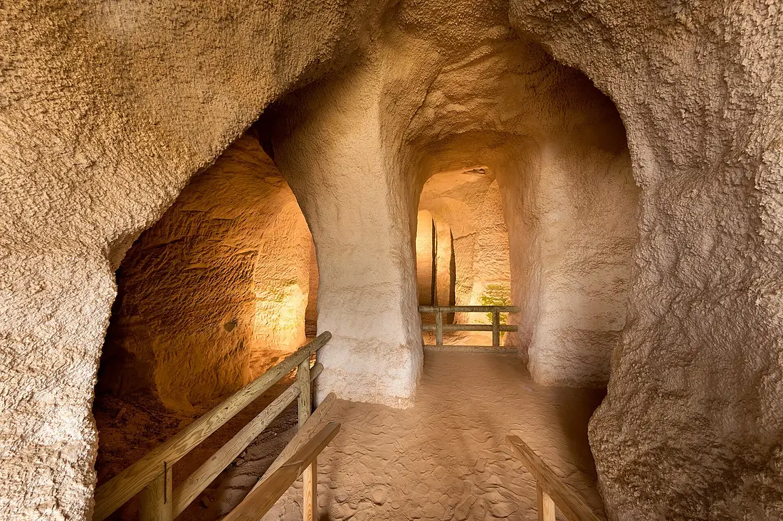 Piusa caves visitor centre