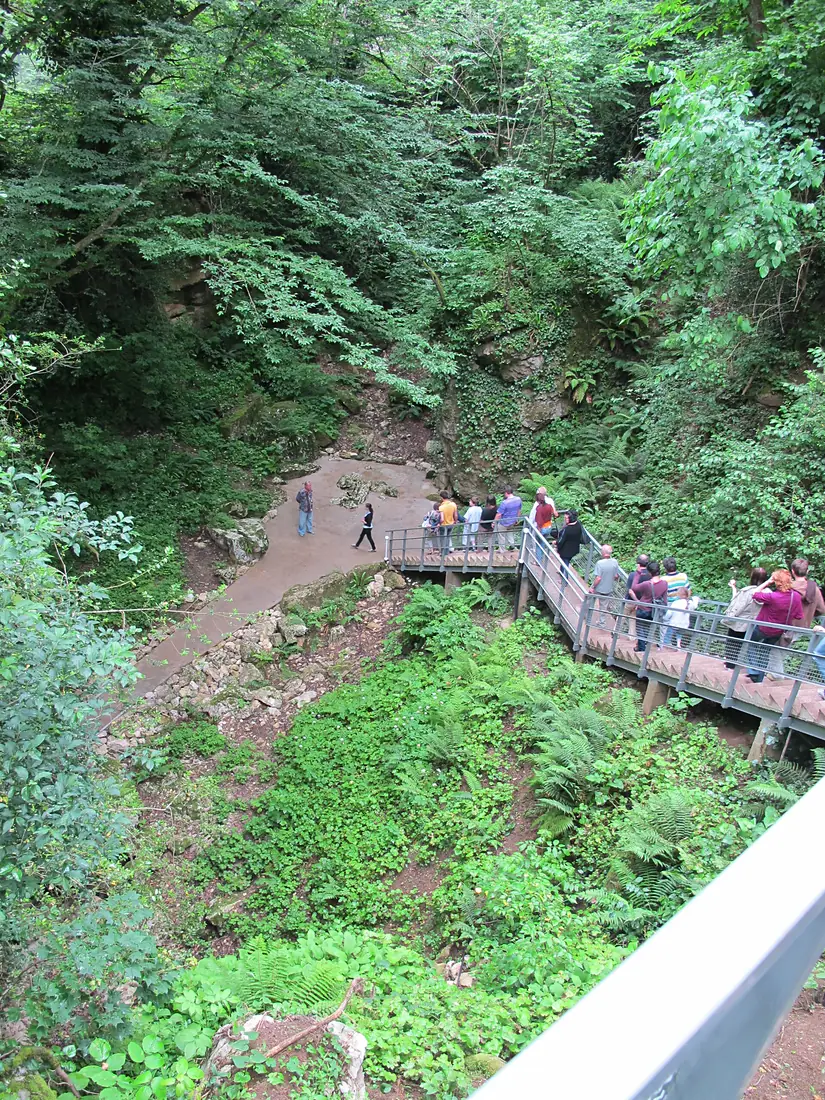 Entering Kumistavi Cave