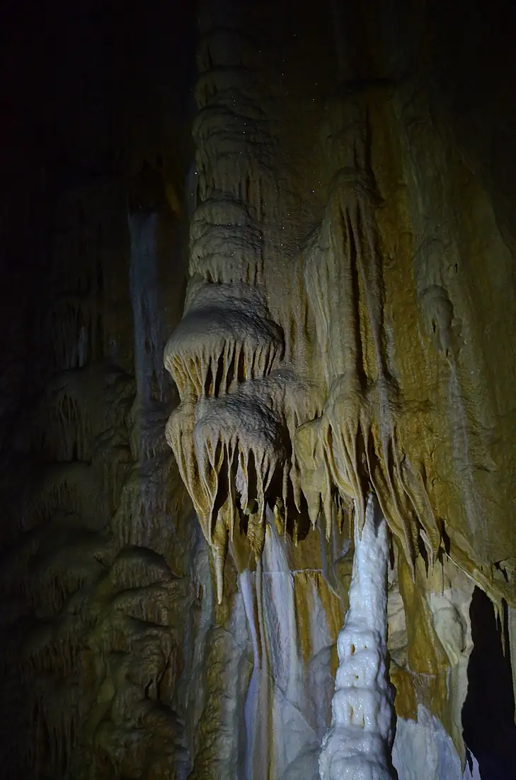 GROTTA DI PIETRASECCA 2