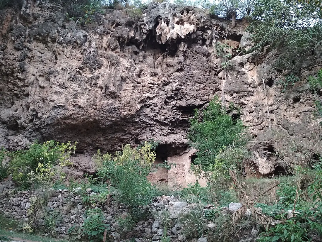 Shah Allah Ditta caves overview