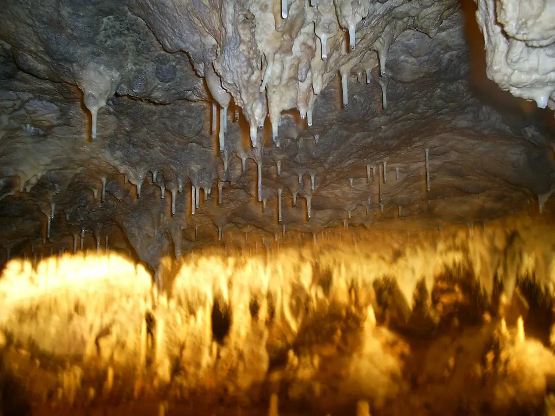 Snejanka Cave 1