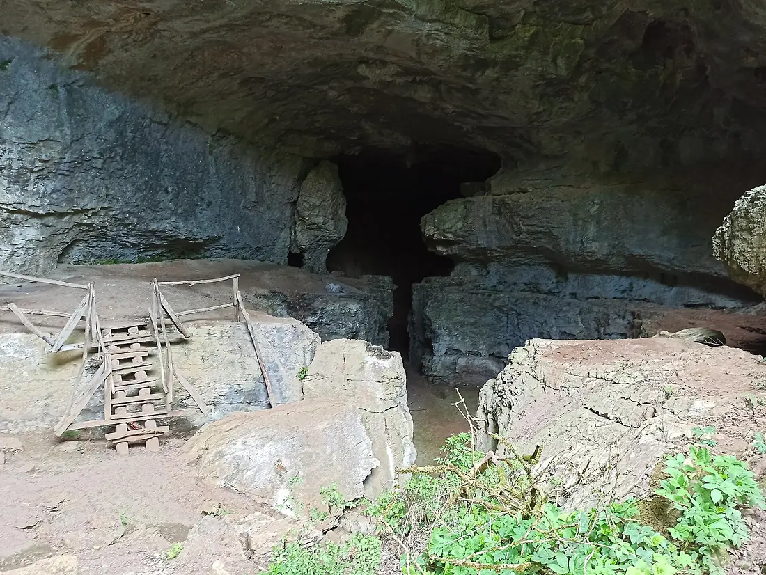 Svirchovitsa 001