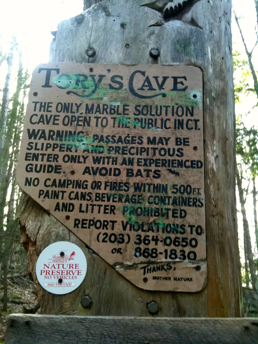 CFPAHousatonicRangeTrailTorysCaveSign1