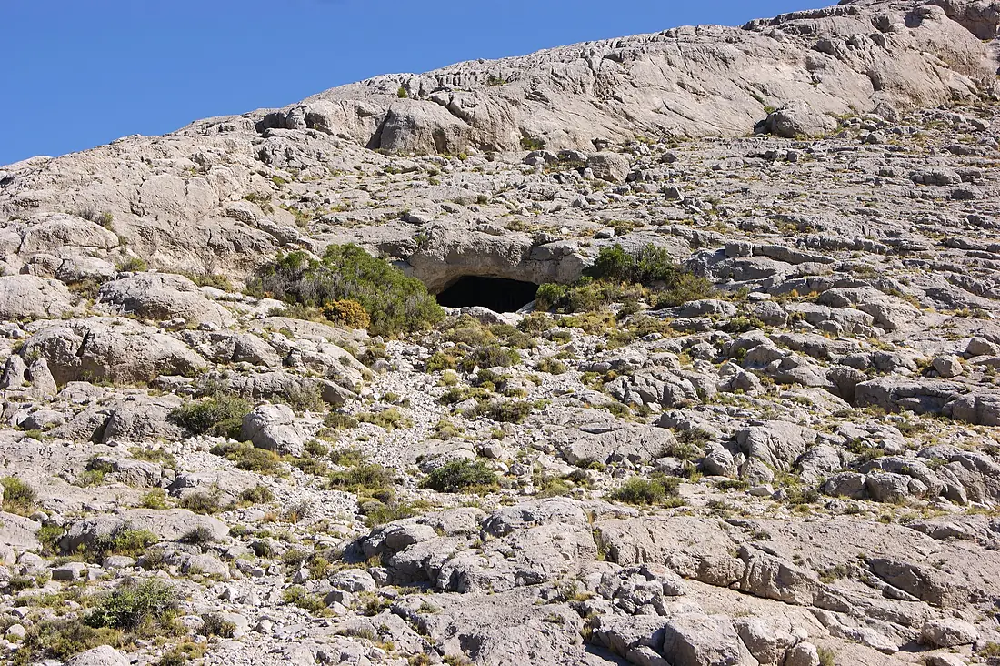 Caverna de las Brujas entrada